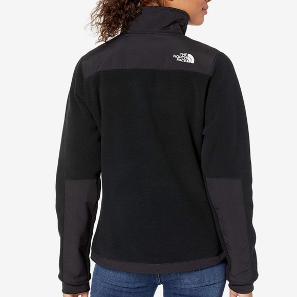 THE NORTH FACE • Denali Jacket - Picture 2 of 5